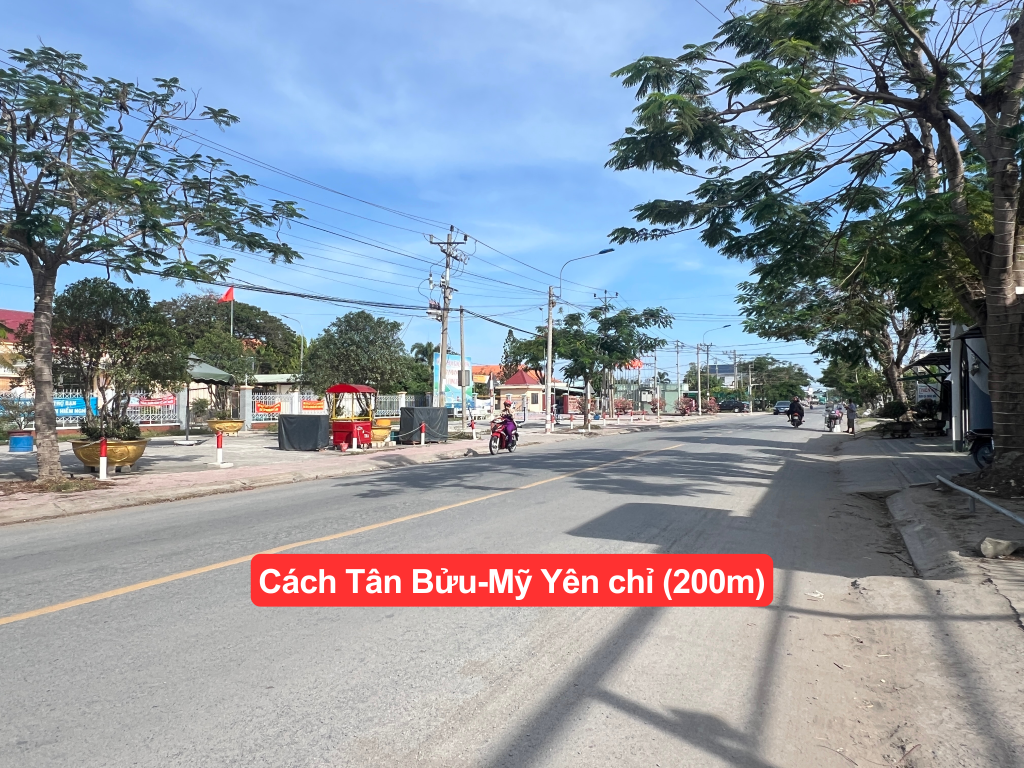 300m2 (thổ cư, không bị QH) - Cách chợ Bình Chánh đúng 4,5Km - Gần QL1A, đường đá xanh xe tải